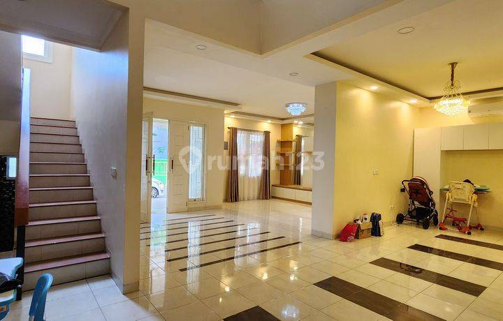 Rumah Modern The Icon Simplicity BSD City LT 165
