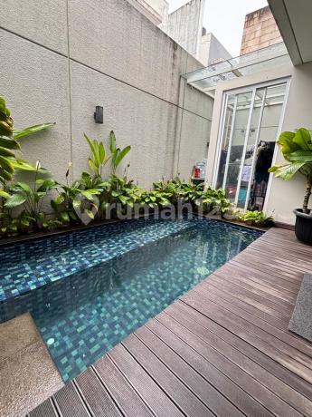 Jarang Ada! Rumah Mewah Serenia Hills Lebak Bulus | Ada Private Pool & Fasilitas Sport Club Lengkap Jarang Ada! Rumah Mewah Serenia Hills Lebak Bulus | Ada Private Pool & Fasilitas Sport Club Lengkap