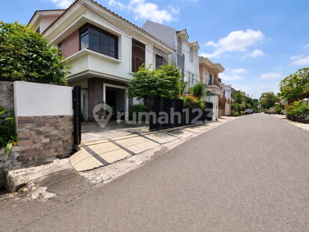 Tebet Barat ( Akses 3 Mobil ) Dekat Eco Park Tebet Barat ( Akses 3 Mobil ) Dekat Eco Park