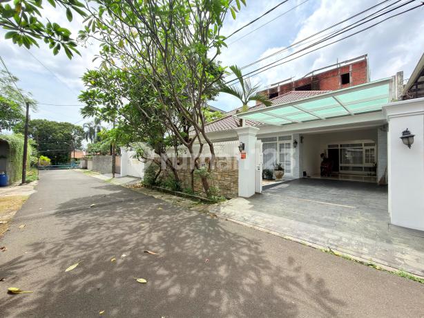 Komplek Premium Tebet ( Akses 3 Mobil ) One Gate System Komplek Premium Tebet ( Akses 3 Mobil ) One Gate System