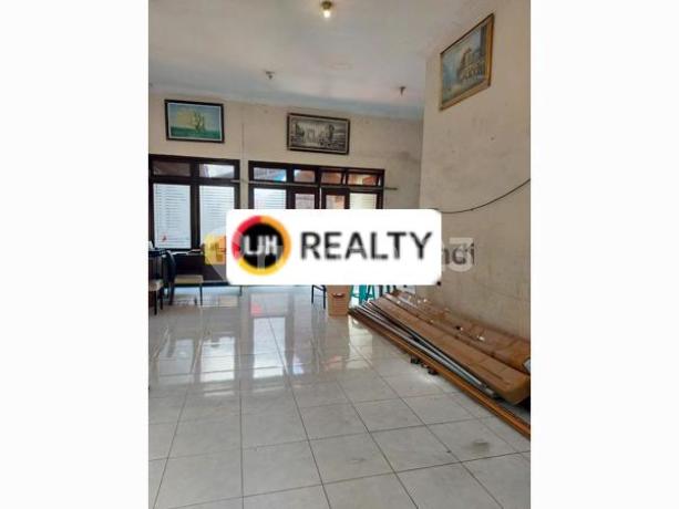 Rumah di Taman Majapahit Tengah Semarang