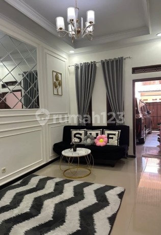 Dijual Rumah di Komplek Lisvie Village Daerah Bojongsoang Dijual Rumah di Komplek Lisvie Village Daerah Bojongsoang