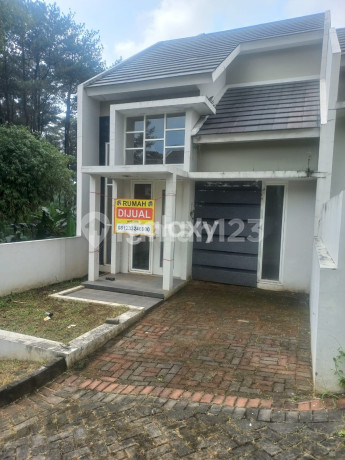 Rumah 1 Lt Di Wisata Bukit Sentul Lawang