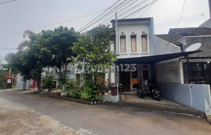 Rumah Nyaman Dalam Komplek Antapani Townhouse Kota Bandung