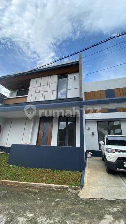 Dijual Rumah, Siap Huni SHM 2Lantai 3Kamar Bebas Banjir di Grand Mutiara Gading Telajung Setu Bekasi