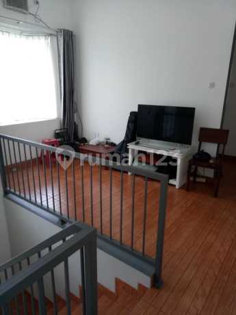 Rumah 2 Lantai Siap Huni di Komplek Taman Kopo Melati Bandung