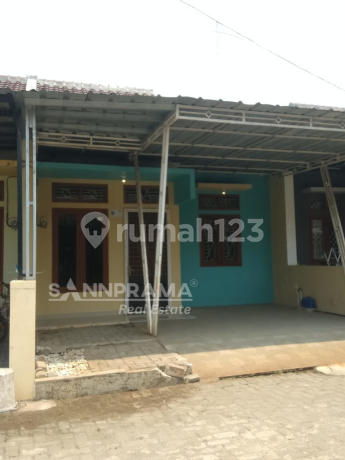 Dijual Rumah Siap Huni Dekat Stasiun Depok Lama