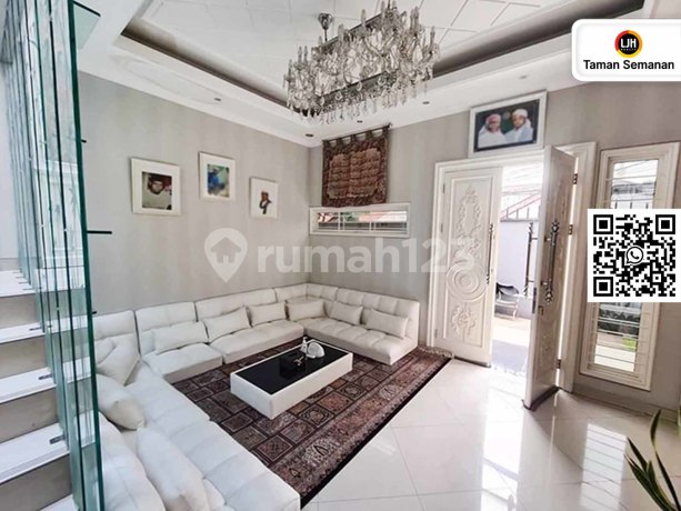 Rumah Mewah Dijual di Komplek DPR RI Kemanggisan - 560 m², SHM, Jakarta Barat