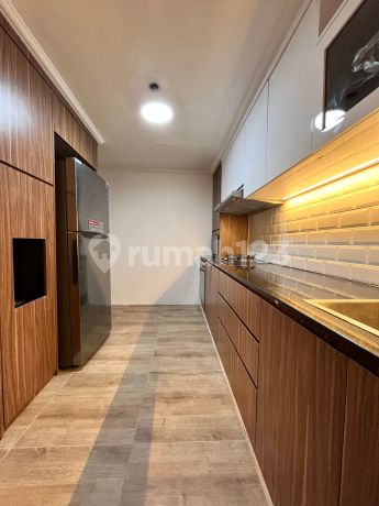 Apartemen Kondominium Taman Anggrek Lt.46 3+1Kt Furnished Apartemen Kondominium Taman Anggrek Lt.46 3+1Kt Furnished
