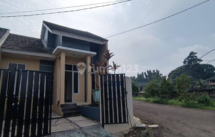 Rumah Asri Di Serua Residence – Halaman Samping & Belakang Bisa Dimaksimalkan