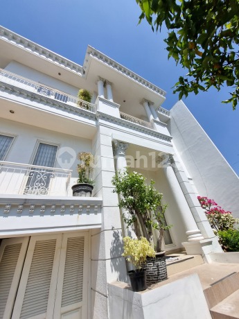 For Sale Cheap Ready to Occupy Full Furnish Classic Modern Vbr Pakuwon Indah