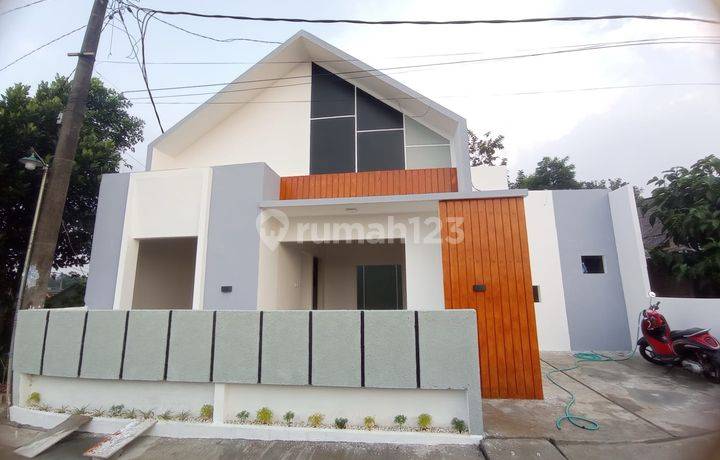 Rumah Murah Mewah Siap Huni Dekat Dengan Stasiun