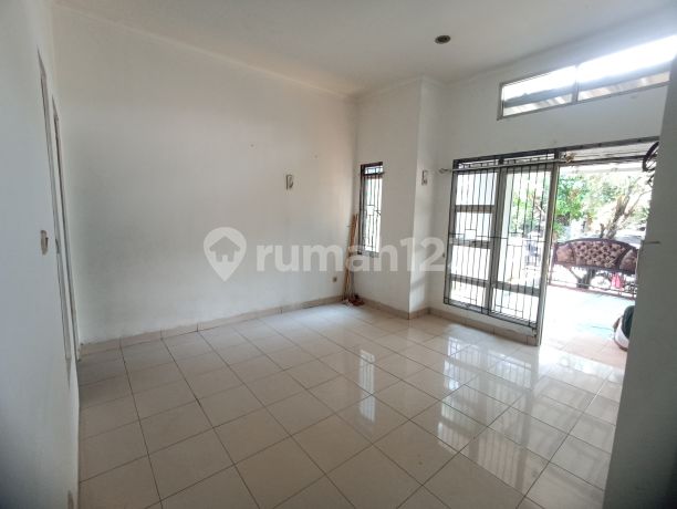 Rumah 1 Lantai di Komplek Perumahan Metland Cileungsi Rumah 1 Lantai di Komplek Perumahan Metland Cileungsi