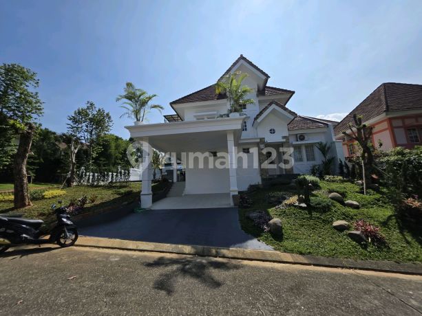 Jual Cepat Rumah Premium Siap Huni Dilengkapi Fasilitas Kolam Renang England Park Sentul City
