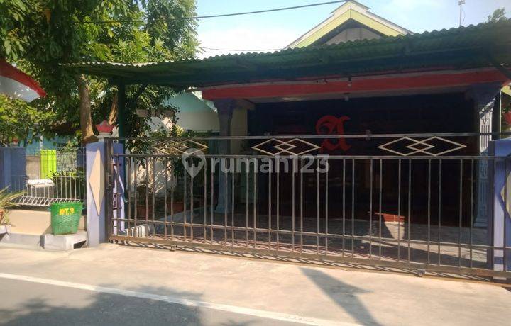 Tanah + Rumah Tinggal Lokasi Strategis di Sragen Kulon