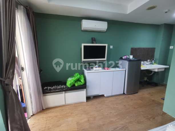 Apartment Belmont Residence  Tower Mont Blanc , Studio, Jakarta Barat.
