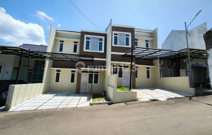 Rumah 2 Lantai Siap Huni SHM Di Depok Dkt The Park Sawangan Terjangkau 
