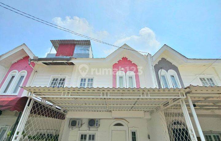 TERBATAS! Rumah siap huni 2 lantai terbaik di depok dkt MRT Lebak Bulus DP All in hanya 2.5 Juta 
