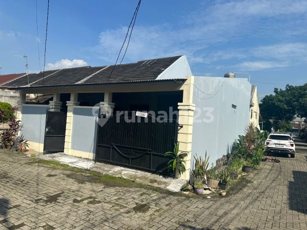 DiJual Rumah Di Perumahan Bukit Hijau Karawaci blok G no 26