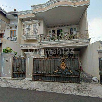 Rumah Dijual Type American Style Lokasi Terbaik Di Perum Dpr 2 Jakarta Barat