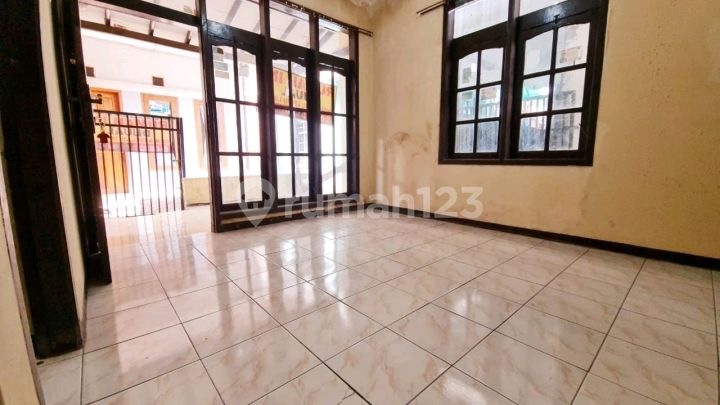 Rumah Murah Akses Gang Lingkungan Sarikaso Sarijadi Kota Bandung Rumah Murah Akses Gang Lingkungan Sarikaso Sarijadi Kota Bandung