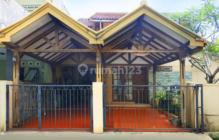 Dijual Rumah di Pondok Cibubur, Cisalak Pasar, Cimanggis, Depok