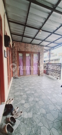 Dijual.rumah di Cicukang Margahayu Butuh Minim Renovasi