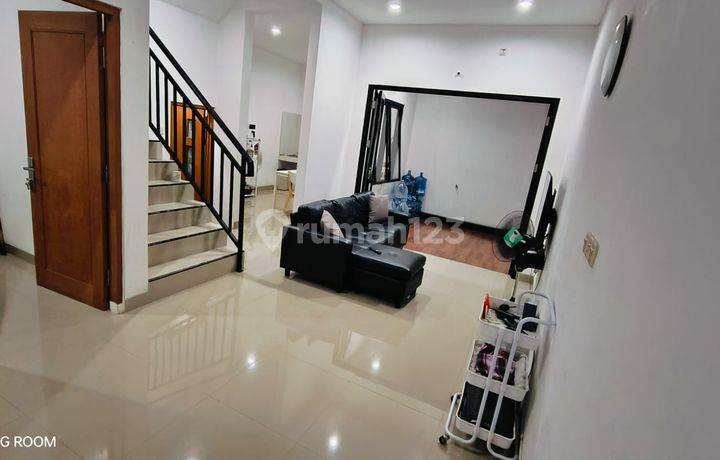 Rumah 2 Lantai Damara Village Bogor dekat Sentul