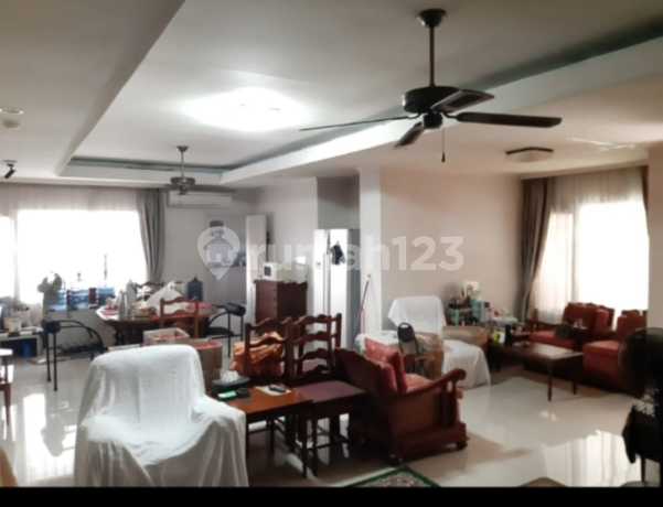 Galleria Court Condominium 3Br 168M2 Jakarta Selatan Dibawah NJOP Galleria Court Condominium 3Br 168M2 Jakarta Selatan Dibawah NJOP