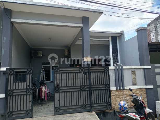 Di Jual Rumah di Villa Regency 2 Tangerang Di Jual Rumah di Villa Regency 2 Tangerang