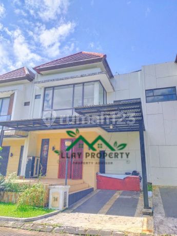 Jual Cepat Rumah Cantik 3 Lantai Harga Menarik, Jauh Lebih Murah Dari Rumah Baru yang Lainnya. Siap Huni Terawat Bagus, Ada Kitchen Set di Holland Village Manado, Harga Juga.bersaing