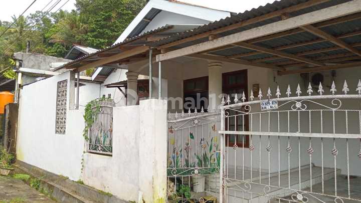 Rumah Lt120, 4 Kt di Perumahan Mapanget Griya Indah 3 Rumah Lt120, 4 Kt di Perumahan Mapanget Griya Indah 3