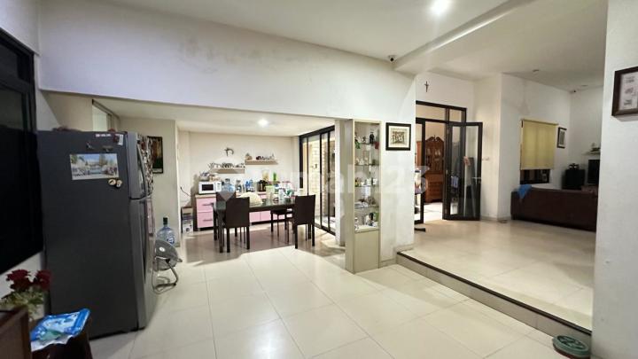 Dijual Rumah Taman Buaran Indah tersedia 2Unit Rumah Berdampingan Dijual Rumah Taman Buaran Indah tersedia 2Unit Rumah Berdampingan