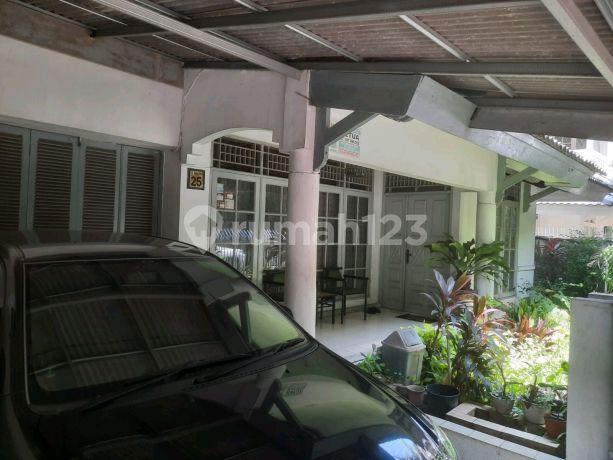 Kompleks Elte Bintaro Jaya Vi. Klaster. 24 Jam Aman Kompleks Elte Bintaro Jaya Vi. Klaster. 24 Jam Aman