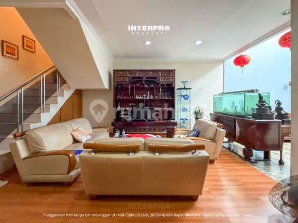 Ready-to-Occupy House for Sale in Sunrise Garden, North-Facing - Land Area 187M2