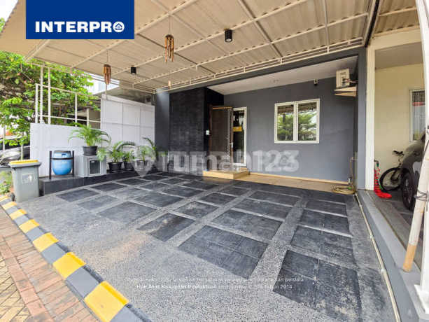 Two-Story House in Bumi Permata Indah Complex, Karang Tengah – 119m2