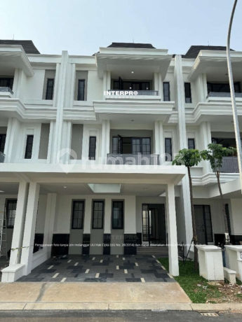 Rumah 3 Lantai Dijual Alam Sutera Cluster Winona - Luas 126M2