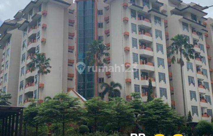 For Sale 1 Unit Apartemen Pondok Klub Villa - Semi Furnish & Shm