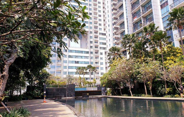 Apartment 2 BR Essence Darmawangsa Bagus Semi Furnished