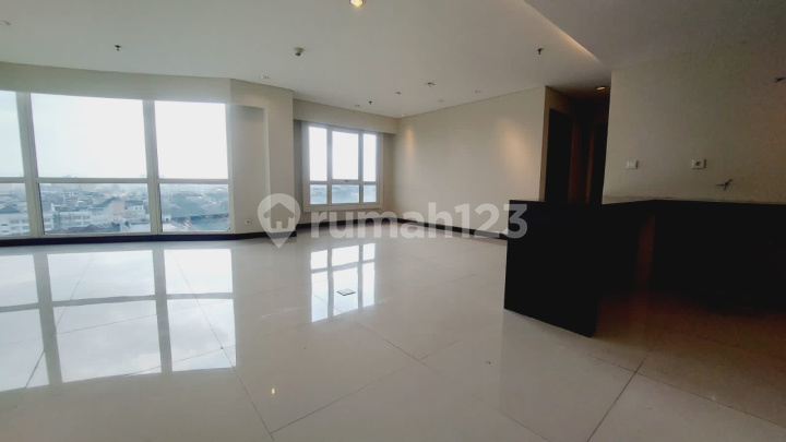 El Royale Apartemen Royal Suite Private Access