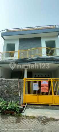 LELANG Rumah di Kebraon indah permai blok H-8 , LELANG Rumah di Kebraon indah permai blok H-8 ,