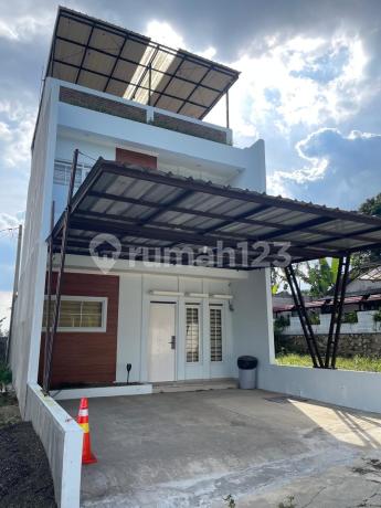 Dijual Rumah Villa Asri View Gunung Ada Rooftop Bandung Utara Dijual Rumah Villa Asri View Gunung Ada Rooftop Bandung Utara