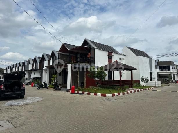 Hunian Praktis Siap Huni Fasilitas Kolam Renang Akses Mudah Hunian Praktis Siap Huni Fasilitas Kolam Renang Akses Mudah