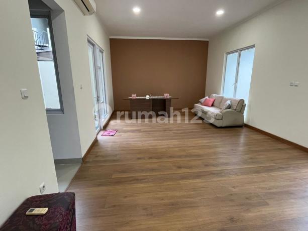 For Sale House in Gading Serpong, San Lorenzo Boulevard Cluster