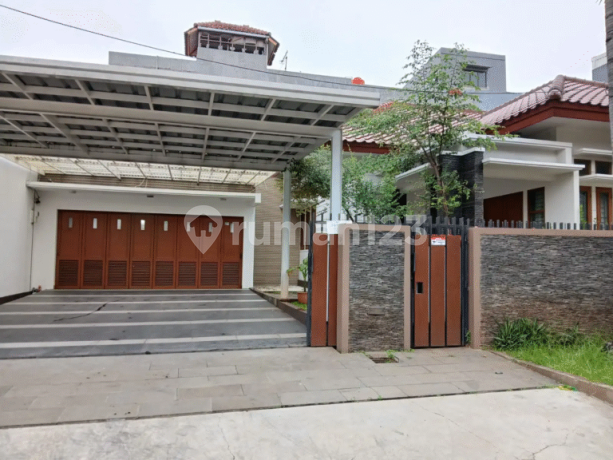 Rumah Luas di Villa Jakasetia Galaxy Bekasi Selatan Rumah Luas di Villa Jakasetia Galaxy Bekasi Selatan