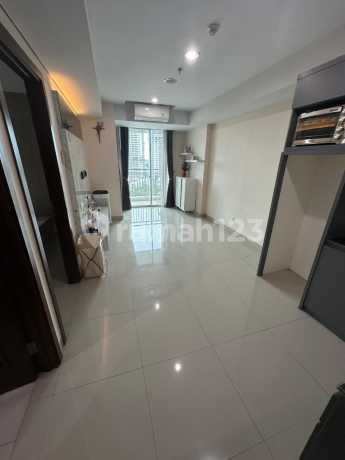 For Sale Springhill Apartment in Pademangan, North Jakarta For Sale Springhill Apartment in Pademangan, North Jakarta
