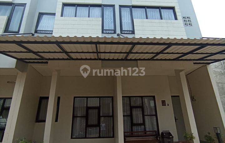 RUMAH SIAP HUNI TERMURAH DI PINANG RANTI MANSION 2 JAKARTA TIMUR