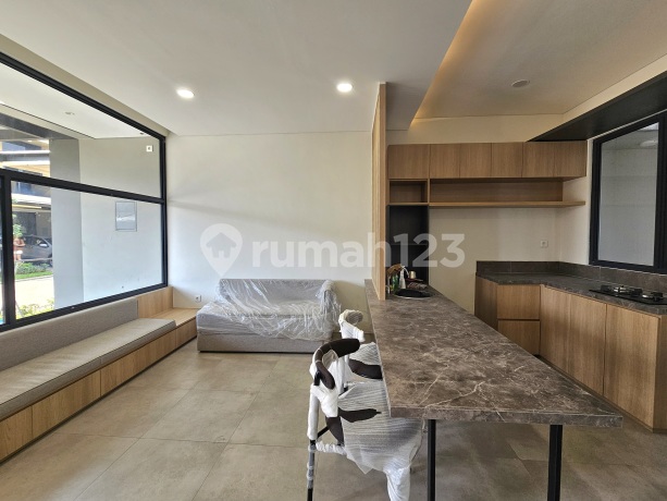 Rumah Hoek Full Furnished Brand New Tanakayu BSD City Under Price Rumah Hoek Full Furnished Brand New Tanakayu BSD City Under Price