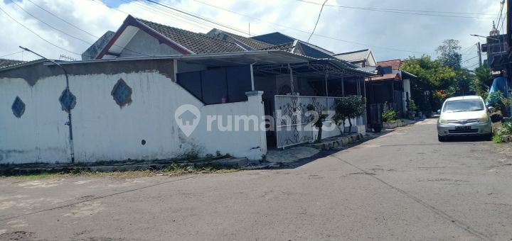 Rumah Bagus Kawasan Kebonsari Indah Hook Rumah Bagus Kawasan Kebonsari Indah Hook