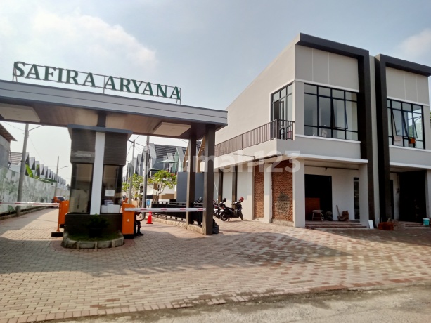 Rumah 1 Lantai Siap Huni Dan Asri Di Cluster Safira Aryana Karawaci Tangerang Rumah 1 Lantai Siap Huni Dan Asri Di Cluster Safira Aryana Karawaci Tangerang